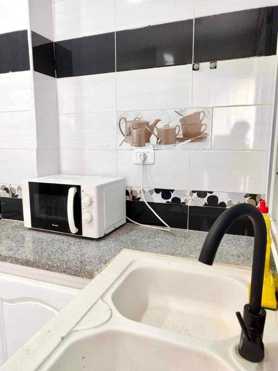 Nice Stay 2 Bedrooms Jardins De Carthage Le Kram Exterior photo